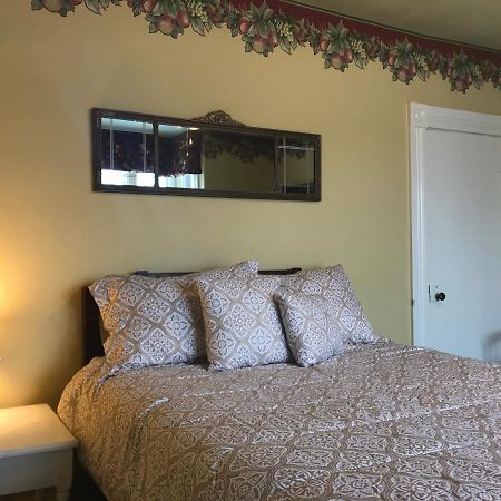 The Maple Inn Parrsboro Экстерьер фото