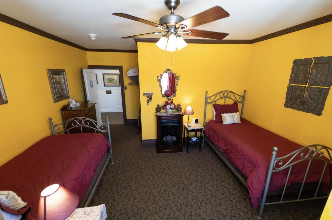 The Maple Inn Parrsboro Экстерьер фото