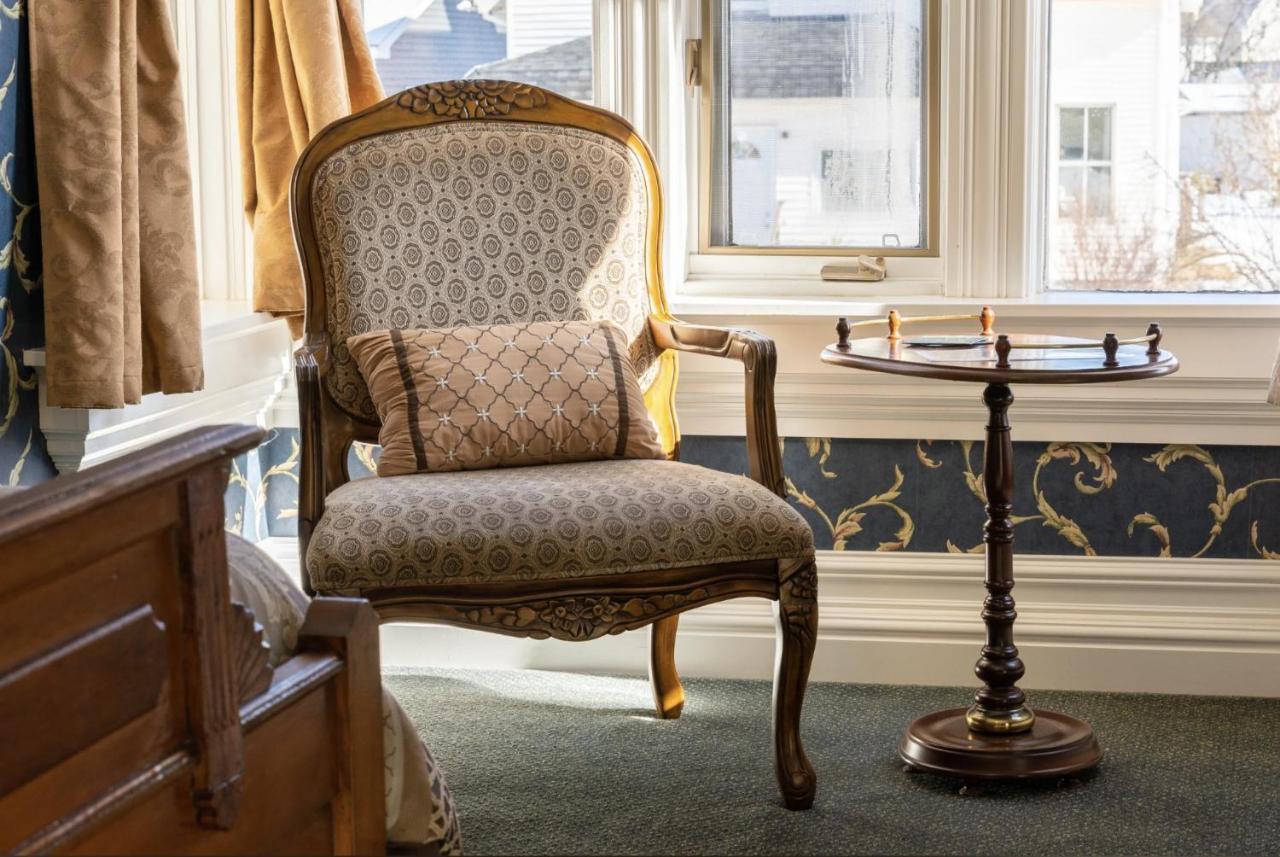 The Maple Inn Parrsboro Экстерьер фото