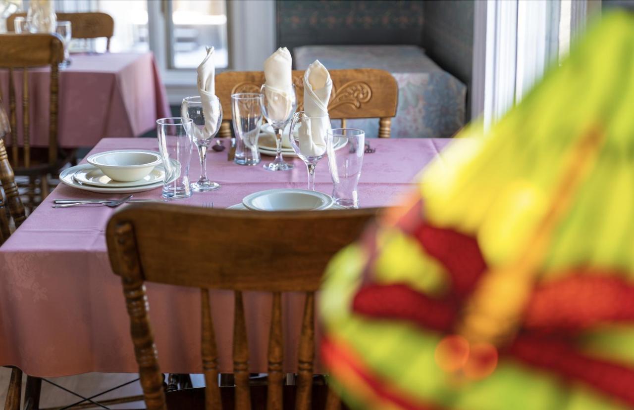 The Maple Inn Parrsboro Экстерьер фото